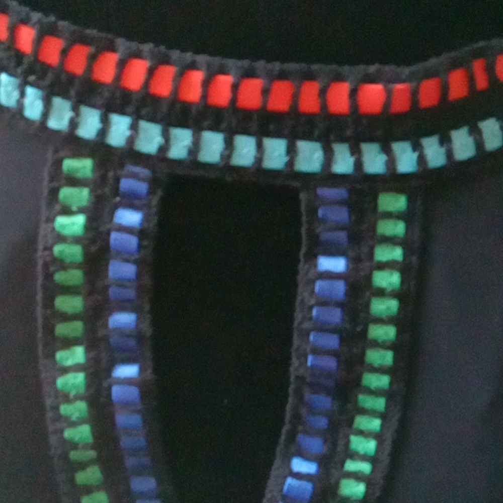 Top - Picture 3 of 5
